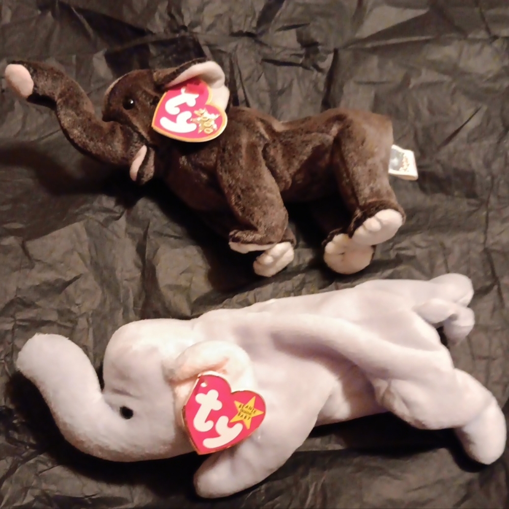 NWT TY BEANIE BABIES PEANUT & TRUMPET